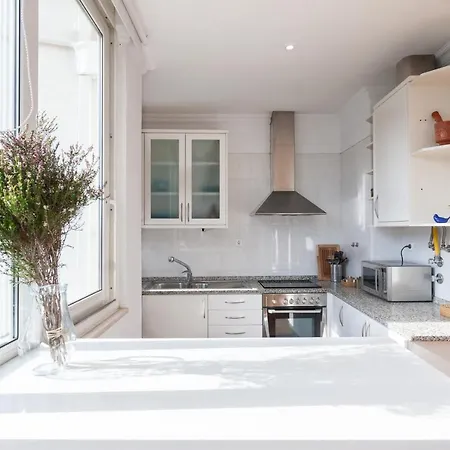 Liberty Penthouse Three-bedroom - By Lu Holidays