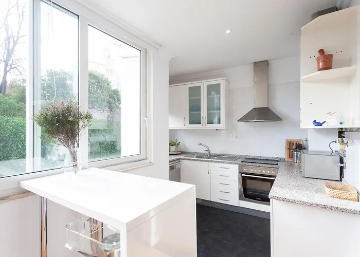 Liberty Penthouse Three-bedroom - By Lu Holidays Appartement *