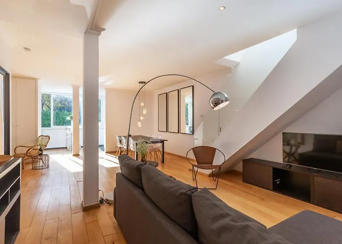 Appartement Liberty Penthouse Three-bedroom - By Lu Holidays *