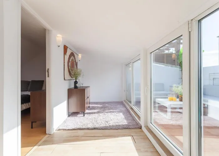 Liberty Penthouse Three-bedroom - By Lu Holidays Lisboa