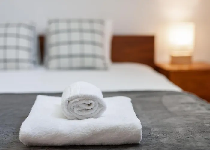 Liberty Penthouse Three-bedroom - By Lu Holidays